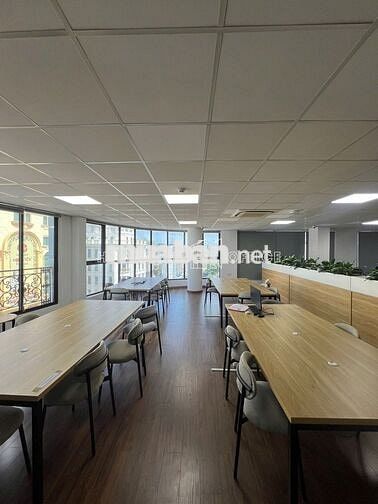Cho thuê văn phòng Quận Tân Bình, Phổ Quang 80- 320m² giá ưu đãi