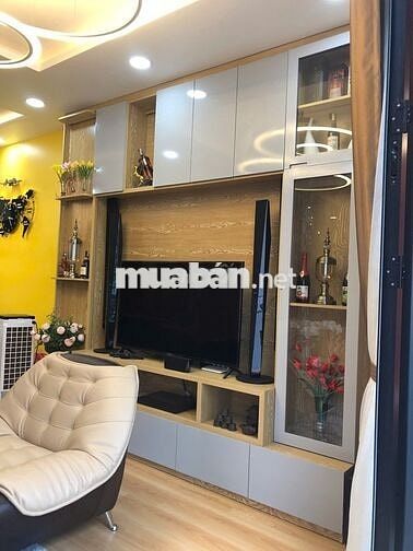 CHÍNH CHỦ BÁN NHÀ ĐẸP, TẶNG NỘI THẤT, CÓ HẦM, 4PN, 5 TẤM, GIA PHÚ P1Q6