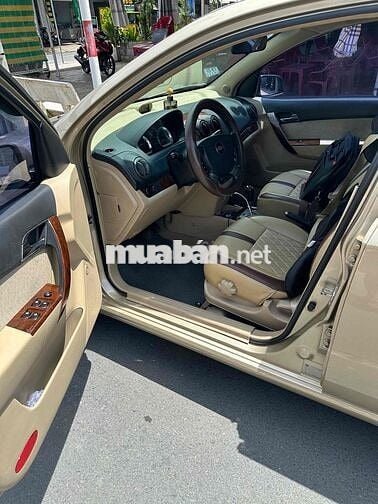 kẹt tiền cần bán Aveo 2015 LTZ 1.5 AT xe gd