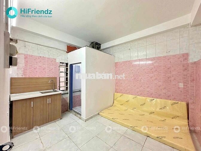 Phòng ngủ giá bình dân ngay chân cầu nguyễn tri phương sát q5