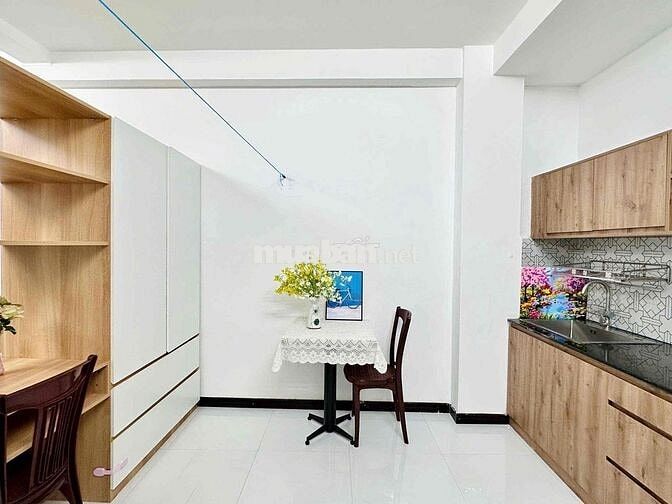 Căn hộ tách bếp gần Lotte rộng 30m2