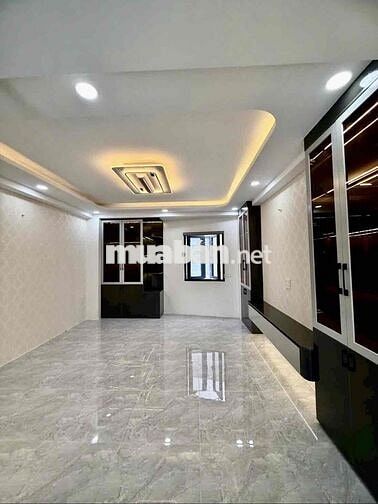Hẻm 5m Điện Biên Phủ Quận 3, ngang 3,1x9m 4 Lầu