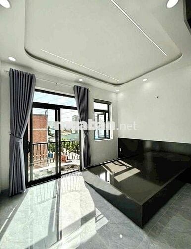 Hẻm 5m Điện Biên Phủ Quận 3, ngang 3,1x9m 4 Lầu