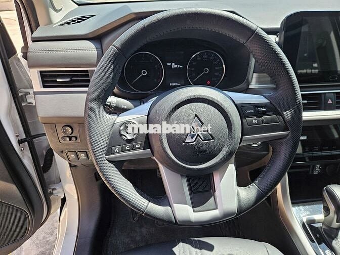 Xpander 2025 Premium 1.5 AT - 12000 km