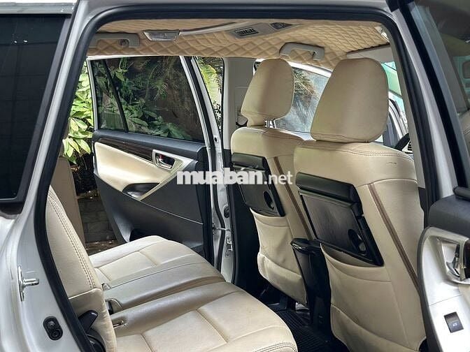 Toyota Innova 2021 2.0G - 71540 km