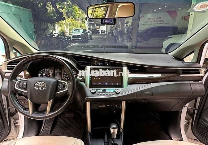 Toyota Innova 2021 2.0G - 71540 km