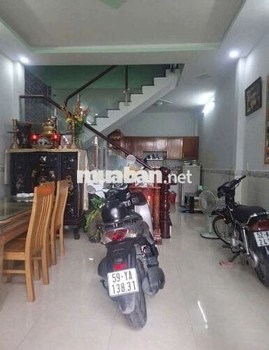 Nhà 2 Tầng 4x14(68m2) Hẻm Xe Hơi Phạm Văn Đồng Gần Khu Sân Bay
