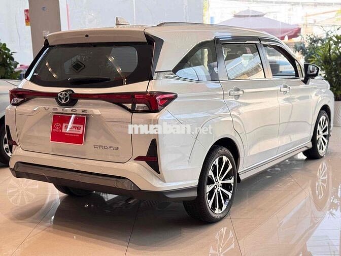 Corolla Cross 2023 - Chất xe đẹp- Giá còn giảm