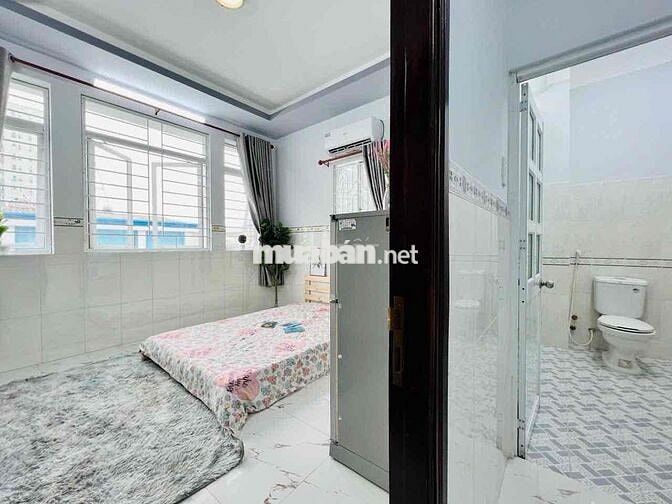 CĂN HỘ CỬA SỔ TRỜI - TÁCH BẾP - SIÊU ĐẸP - LÒ GỐM Q6 SÁT QUẬN 5