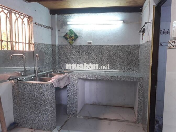 Cc: Nhà riêng hông chợ Bùi Môn, sau TGDĐ, hẻm 2m, 6x5, Tr+L, ĐN riêng