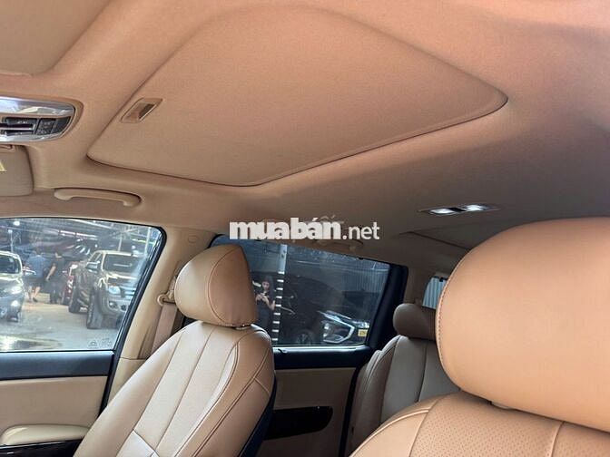 Kia Sedona 2019  - 40000 km