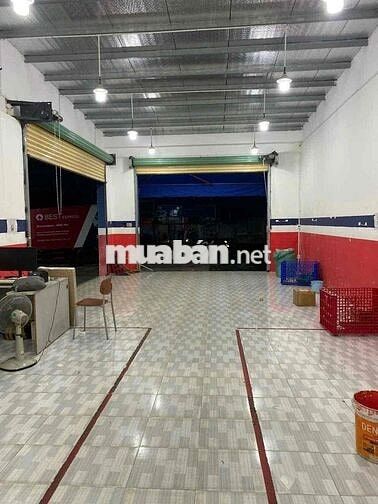 CHO THUÊ KHO XƯỞNG GÓC 2MẶT TIỀN 200m2 8x25m - ĐƯỜNG NHỰA THÔNG