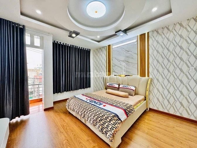 Nhà mới Nguyễn Kiệm DT 75m2 4 PN, giá siêu hời hơn 3 tỷ
