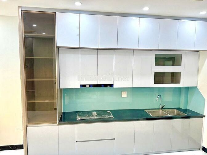 📢📢📢Nhà 40m2 x 5 Tầng Ô Tô Nhỏ Đỗ Cửa Gần Hồ Sen – Long Biên - 6.x tỷ