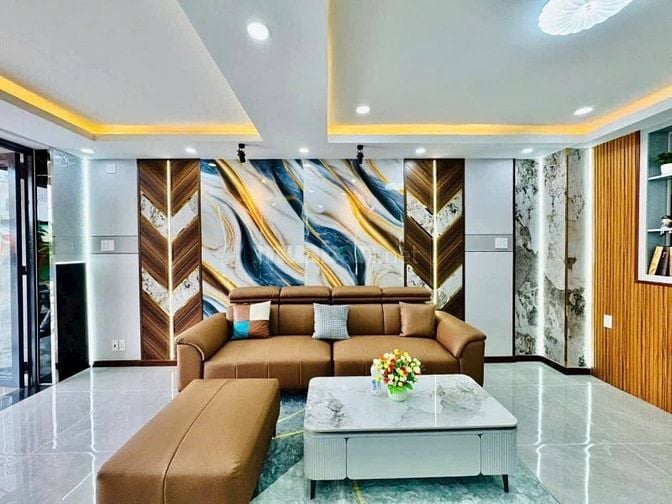 Nhà mới Nguyễn Kiệm DT 75m2 4 PN, giá siêu hời hơn 3 tỷ