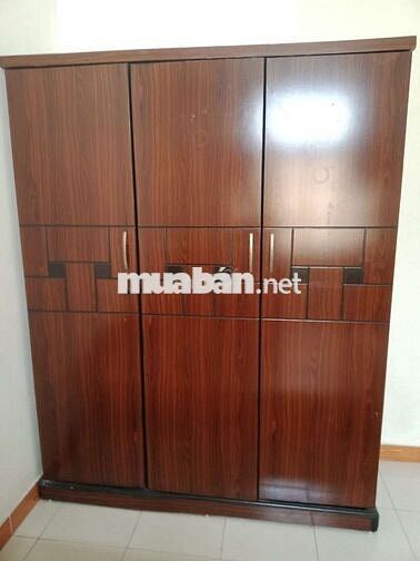 Cho thuê phòng ở tầng ba nhà bốn tầng. Phòng nội thất đầy đủ, wc riêng