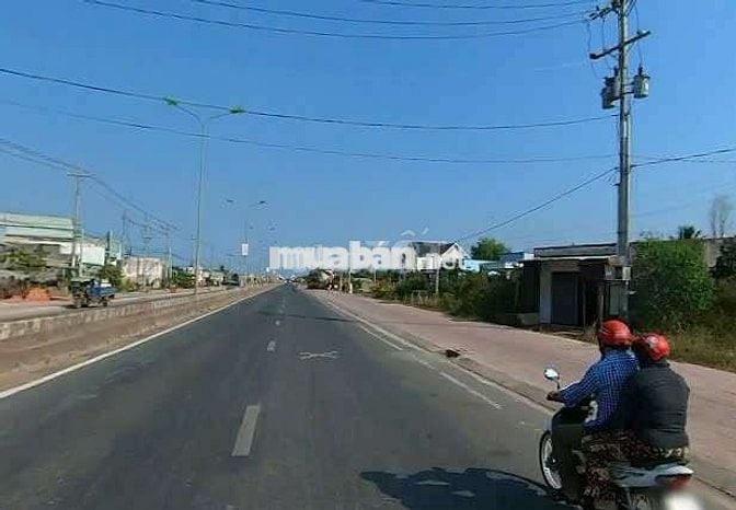 Giá đẹp phải mua Đ Bờ Huệ, An Quý Tây , Bình Chánh 796tr - 117,5m2 SHR