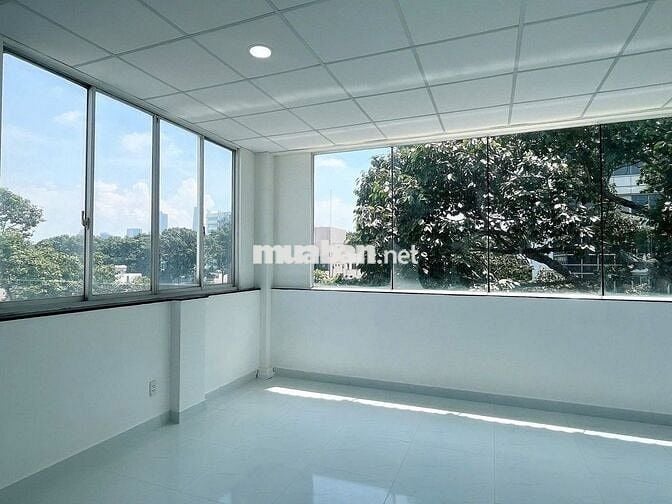 📢 CHO THUÊ SÀN VP TẠI NGUYỄN THỊ MINH KHAI - 170M2 - SUỐT VIEW ĐẸP
