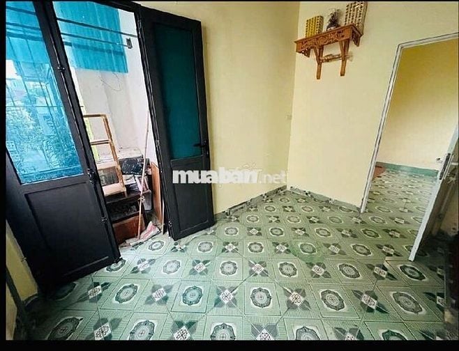 bán nhà gần ngã tư chợ vân canh 30,2m , 2 ngủ, 2 vê sinh