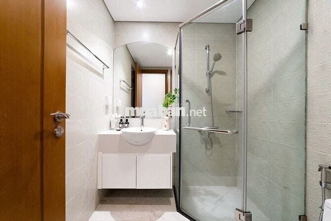 CẦN CHO THUÊ NHANH CĂN HỘ 2PN TÒA CENTRAL TẠI VINHOMES CENTRAL PARK