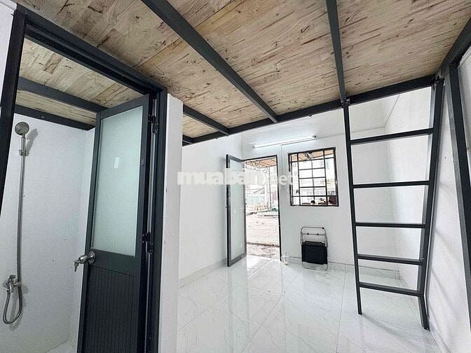 KHAI TRƯƠNG 20 PHÒNG TRỌ GÁC CAO CỬA SỔ NGAY HỌC VIỆN CÁN BỘ