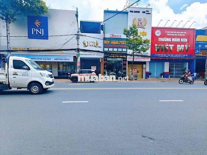👉NHÀ MẶT TIỀN TRẦN HƯNG ĐẠO 3 Tầng Mặt Tiền Trần Hưng Đạo - Đối Diện T