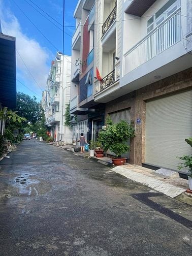 Bán nhà đường Âu Cơ, Tân Phú, hẻm 4,5m giá đẹp 3,6 tỷ