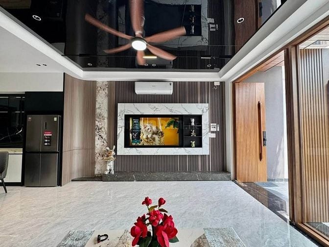 Bán nhà đường Âu Cơ, Tân Phú, hẻm 4,5m giá đẹp 3,6 tỷ