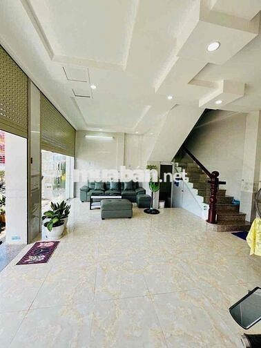 CHO THUÊ NHÀ 2 LẦU MẶT TIỀN CẠNH CẦU TRẦN HOÀNG NA