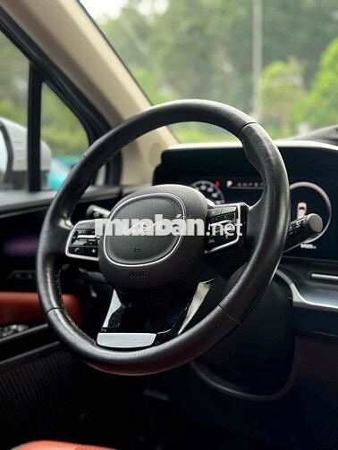 Kia Carnival 2022 Signature 2.2D - 79000 km