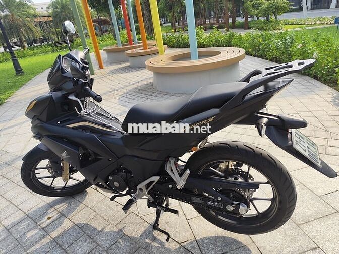 winner lướt abs bản đặc biệt đen nhám 2024
