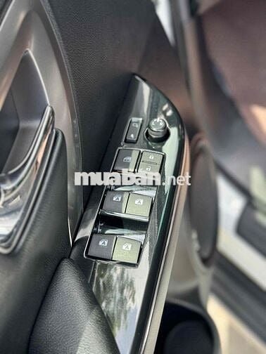 Toyota Fortuner 2022 2.4 4x2 AT - 29000 km
