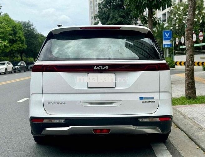 Kia Carnival 2022 Signature 2.2D - 79000 km