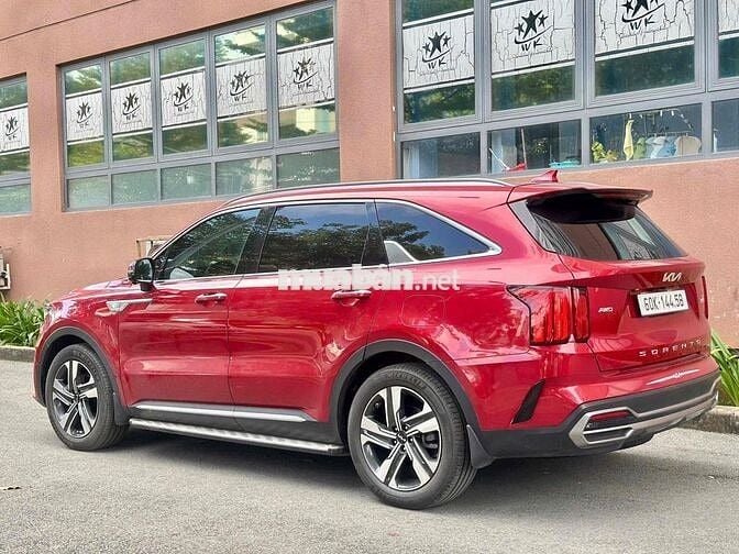 Kia Sorento 2022 Signature 2.5 AT AWD - 2700 km