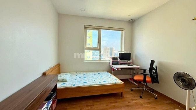 Satra Eximland- Phan Đăng Lưu-P1- PN 3PN, 145m2, NTCB, 21tr/th