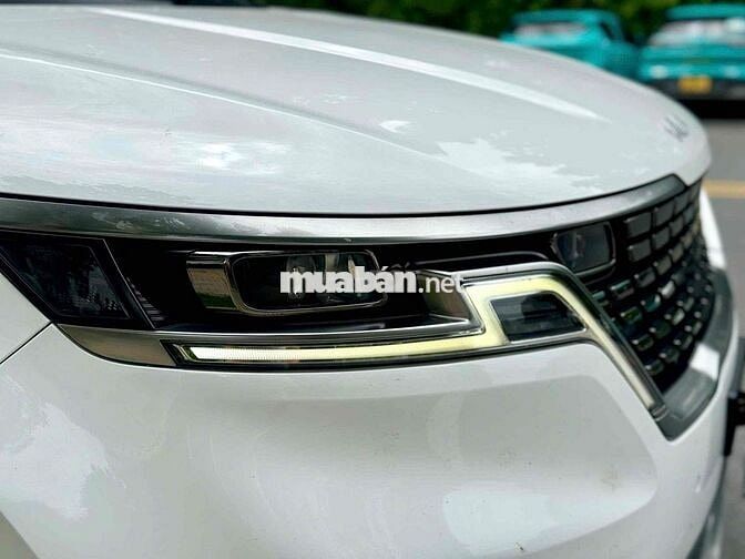 Kia Carnival 2022 Signature 2.2D - 79000 km