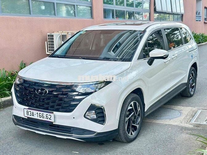 Hyundai Custin 2023 Đặc Biệt 1.5T - 20000 km