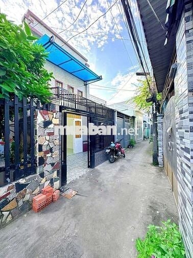 NHÀ RỘNG RÃI - GẦN SIÊU THỊ LOTTE