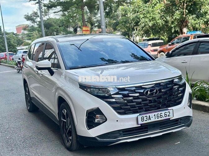 Hyundai Custin 2023 Đặc Biệt 1.5T - 20000 km