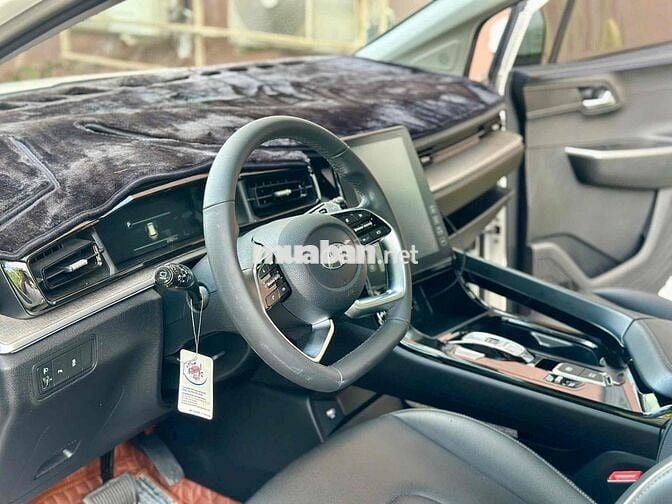 Hyundai Custin 2023 Đặc Biệt 1.5T - 20000 km