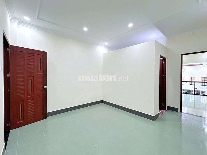 NHÀ RỘNG RÃI - GẦN SIÊU THỊ LOTTE