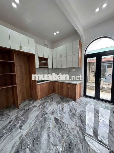NHÀ TRỆT LẦU XÂY MỚI - HẺM 311 NGUYỄN VĂN CỪ