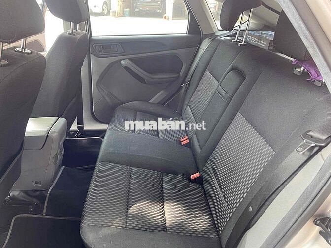 Ford Focus 2011 1.8 AT - 34000km Xe Chất Chuẩn Km