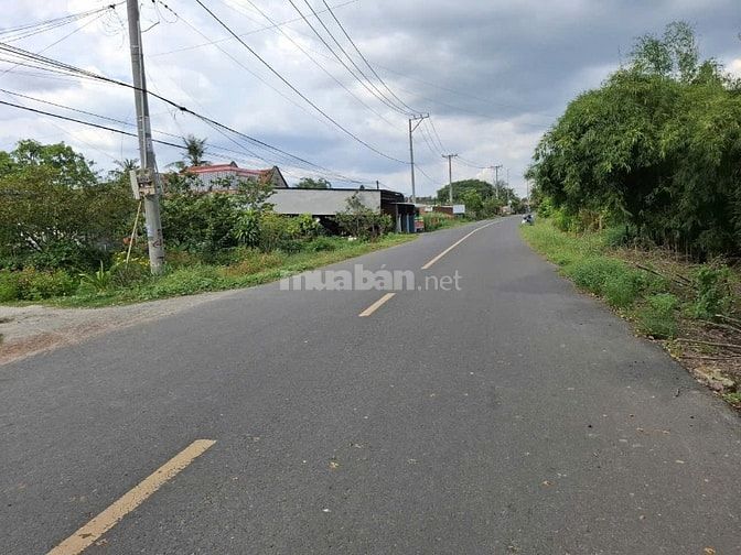 8x35 đường bê tông, gần KCN. Full thổ. 840tr có TL 