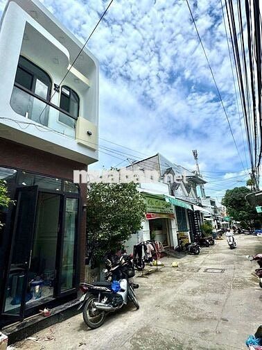 NHÀ TRỆT LẦU - HẺM 7M, ĐƯỜNG 30/4