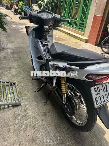 Xe 1 chủ dắt hãng