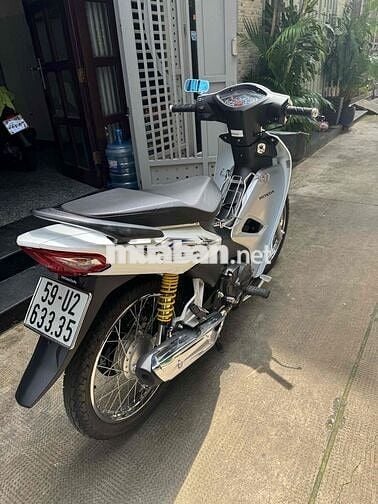 Xe 1 chủ dắt hãng