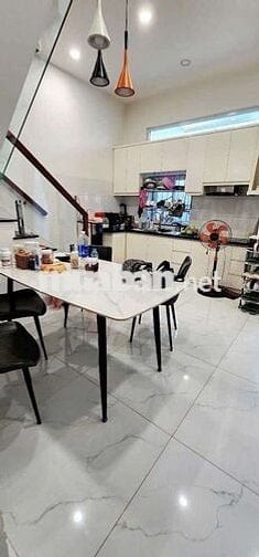 Nhà thuê ngay Gigamall phạm văn đồng, hbchanh