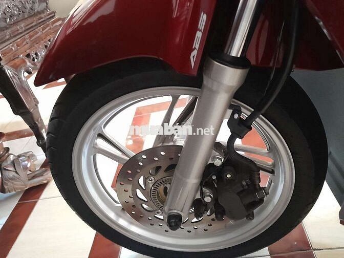 Xe tay ga SH 160i model 2023 , màu đỏ đen , i