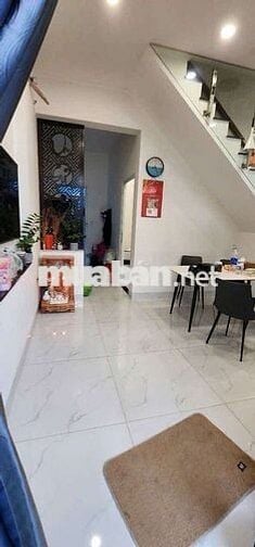 Nhà thuê ngay Gigamall phạm văn đồng, hbchanh